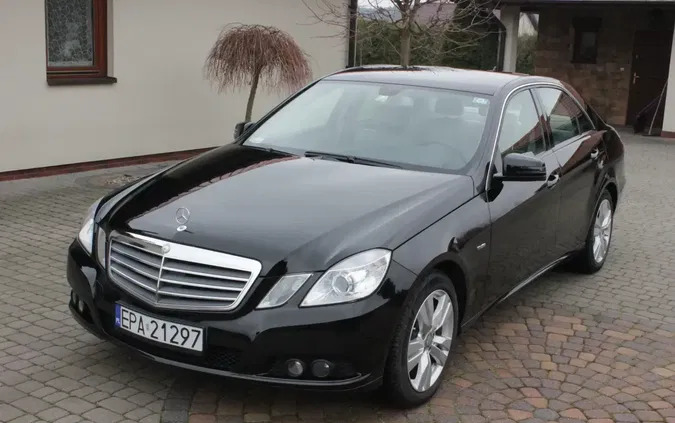 mercedes benz klasa e Mercedes-Benz Klasa E cena 66500 przebieg: 145000, rok produkcji 2009 z Pabianice